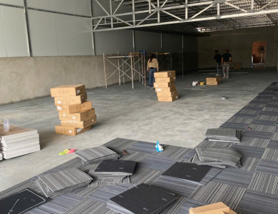 Thi Công Mẫu Thảm Tấm Roma 01b + 12b CLB Bida Phú Giáo