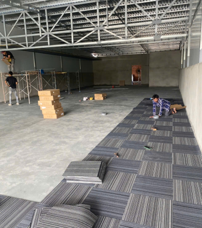 Thi Công Mẫu Thảm Tấm Roma 01b + 12b CLB Bida Phú Giáo